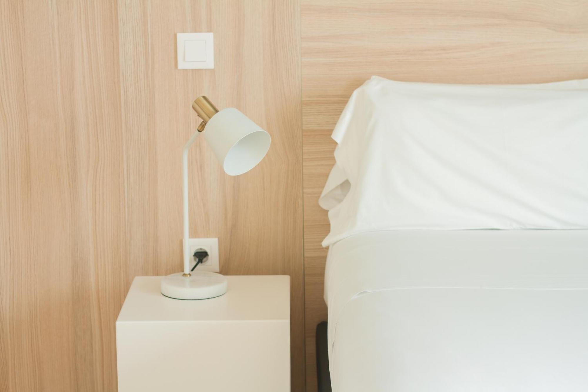 Room Select Porto Suites Luaran gambar