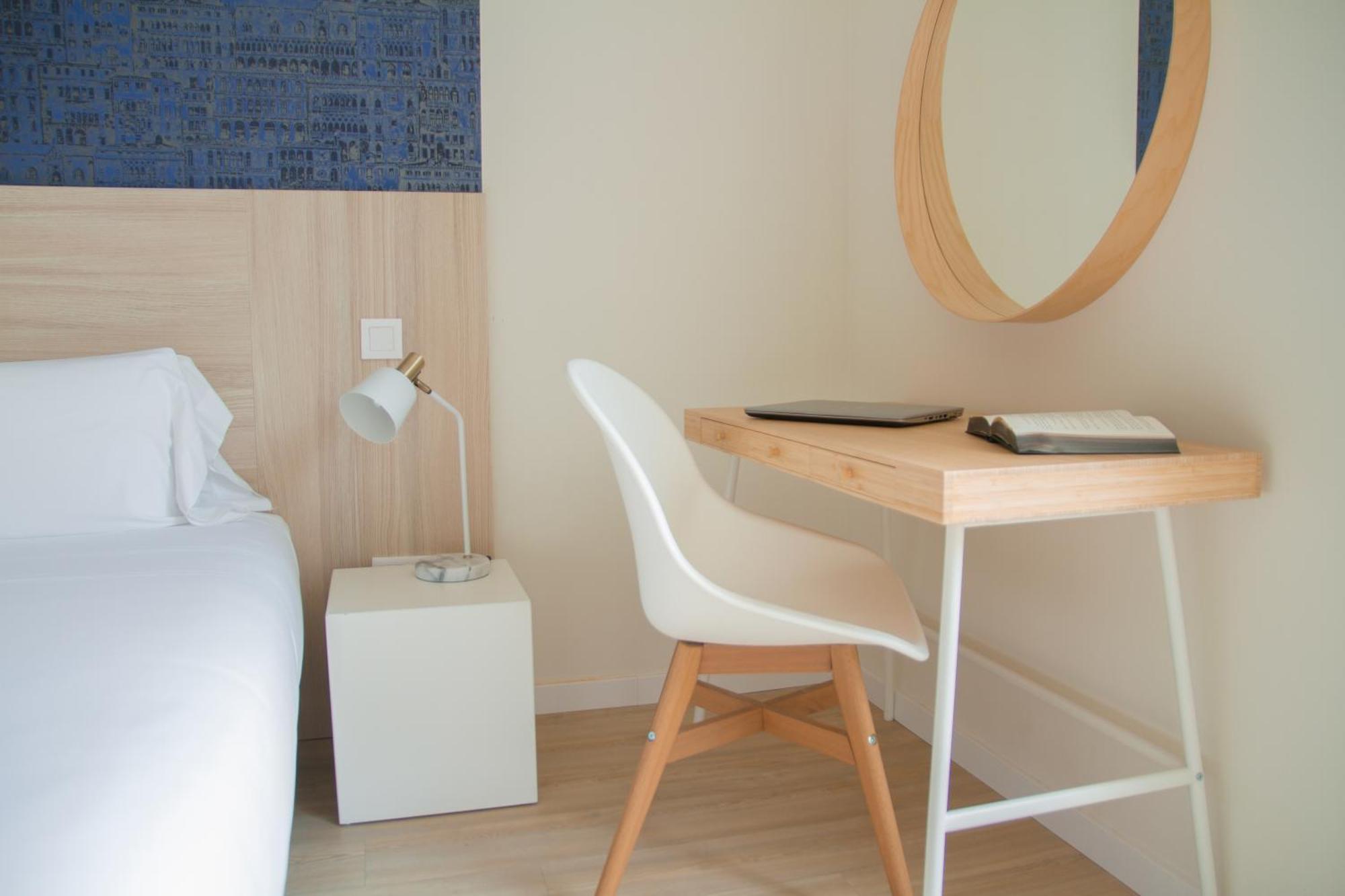 Room Select Porto Suites Luaran gambar